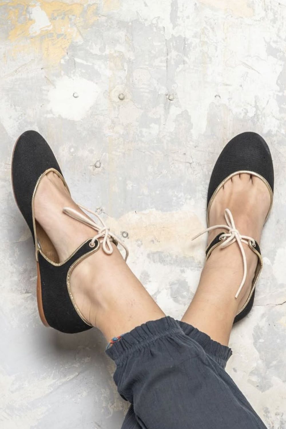 Casual Canvas Lace-Up Ballet Flats