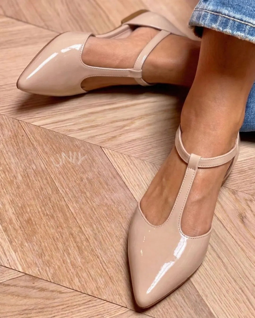 Elegant Nude Pointed Toe PU Leather T-Strap Flats