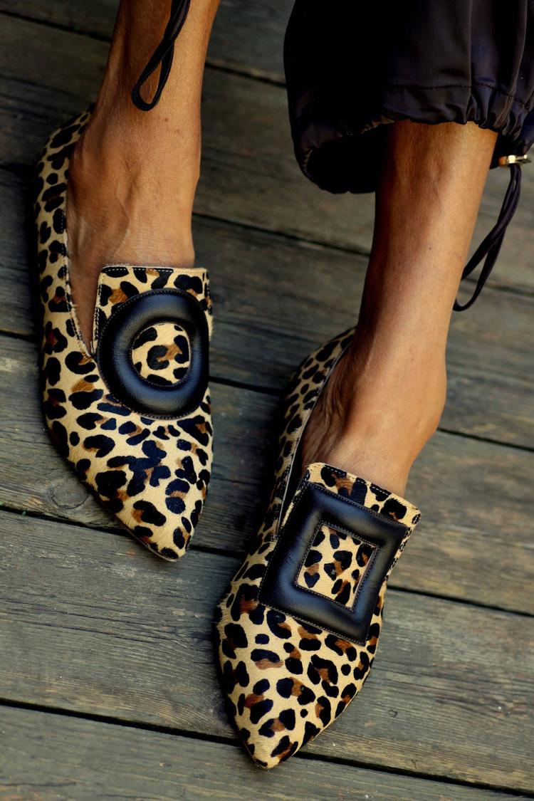 Leopard Print Square Circle Embellishment Pointy Toe Brown Flats