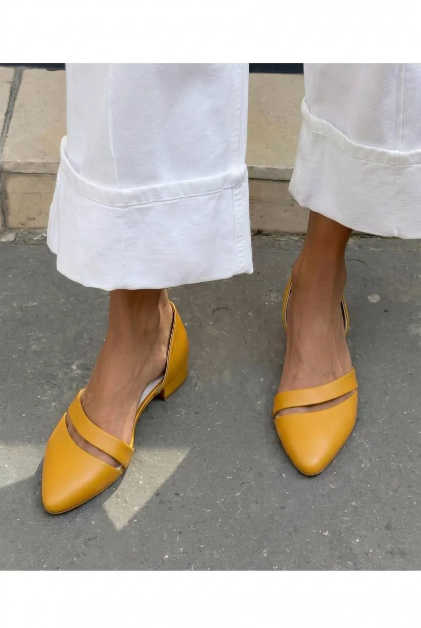 Pointed Toe Cutout Low Block Heel D'Orsay Flats