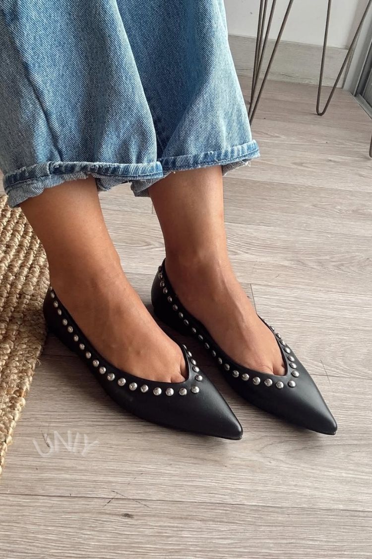 Chic Black Studded Pointed Toe Slip-On Flats