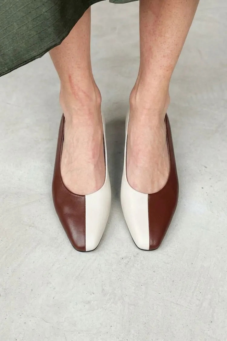 Minimalist Brown White Bicolor Pointed Toe Flats