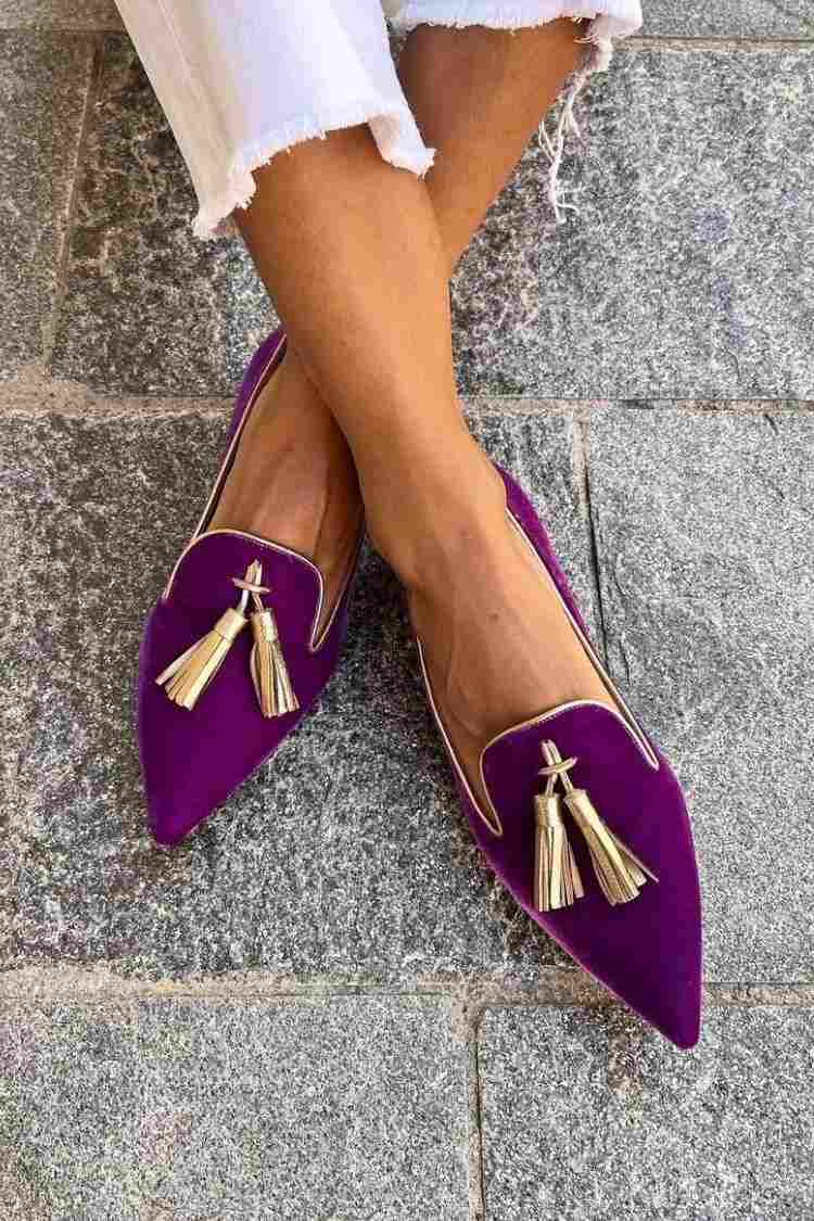 Breathable Faux Leather Decor Tassels Pointy Colorblock Toe Flats