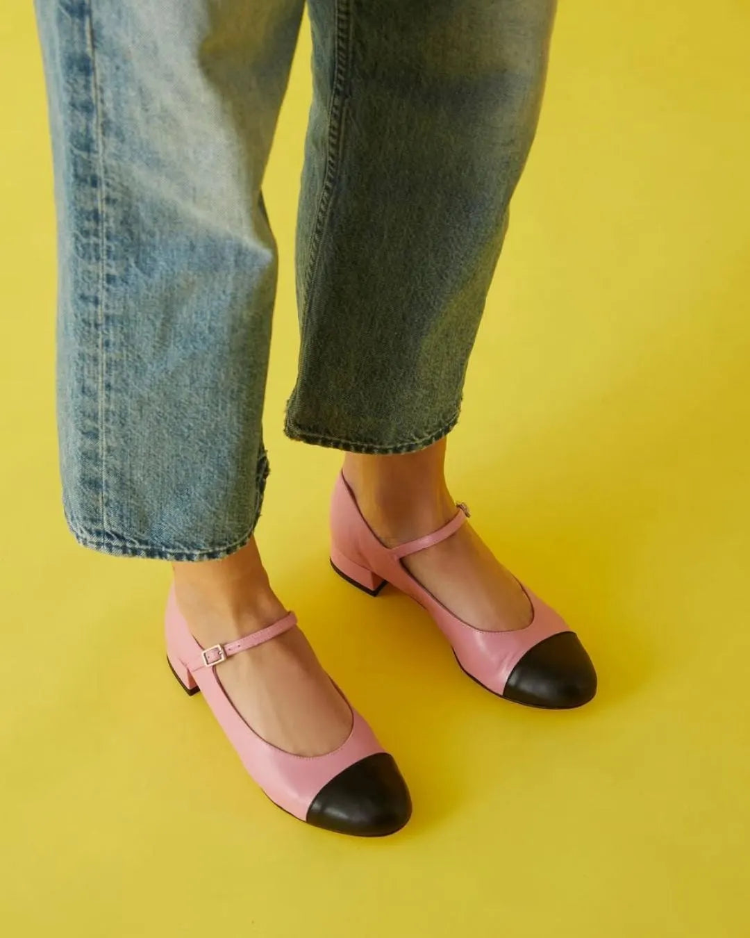 Elegant Color Block Cap Toe Mary Jane Versatile Flats
