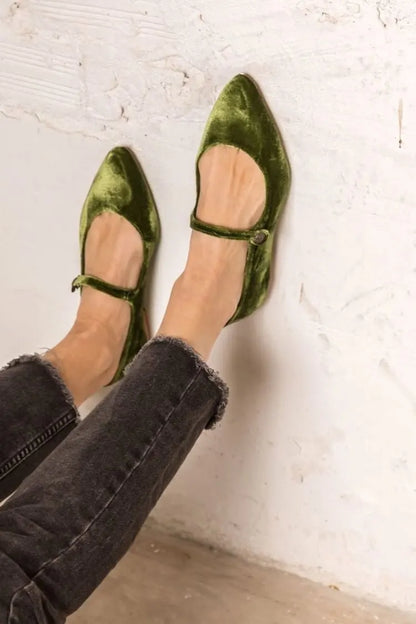 Solid Color Velvet One-Strap Pointed Toe Elegant Versatile Flats