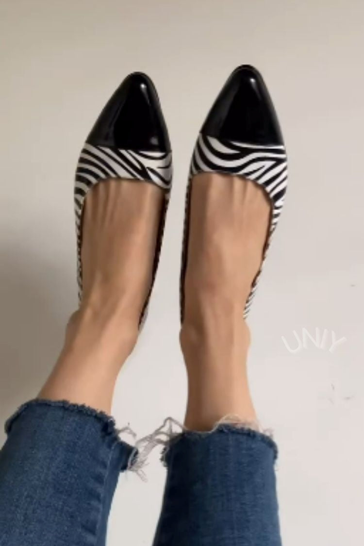 Elegant Zebra Print Pointed Toe Casual Flats