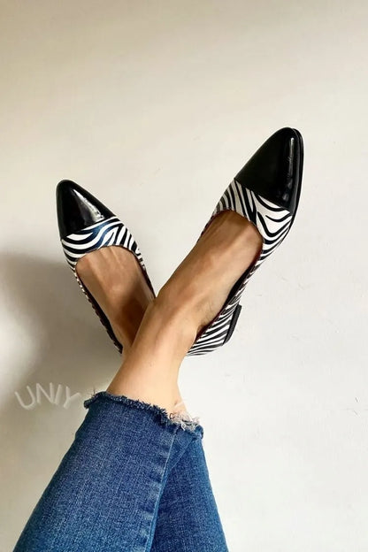 Elegant Zebra Print Pointed Toe Casual Flats