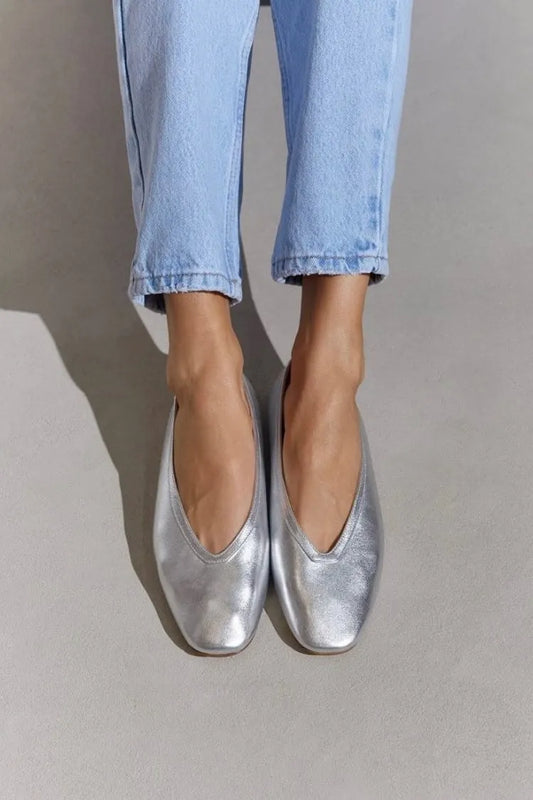 Silver Metallic Square Toe V-Cut Silver Ballet Flats