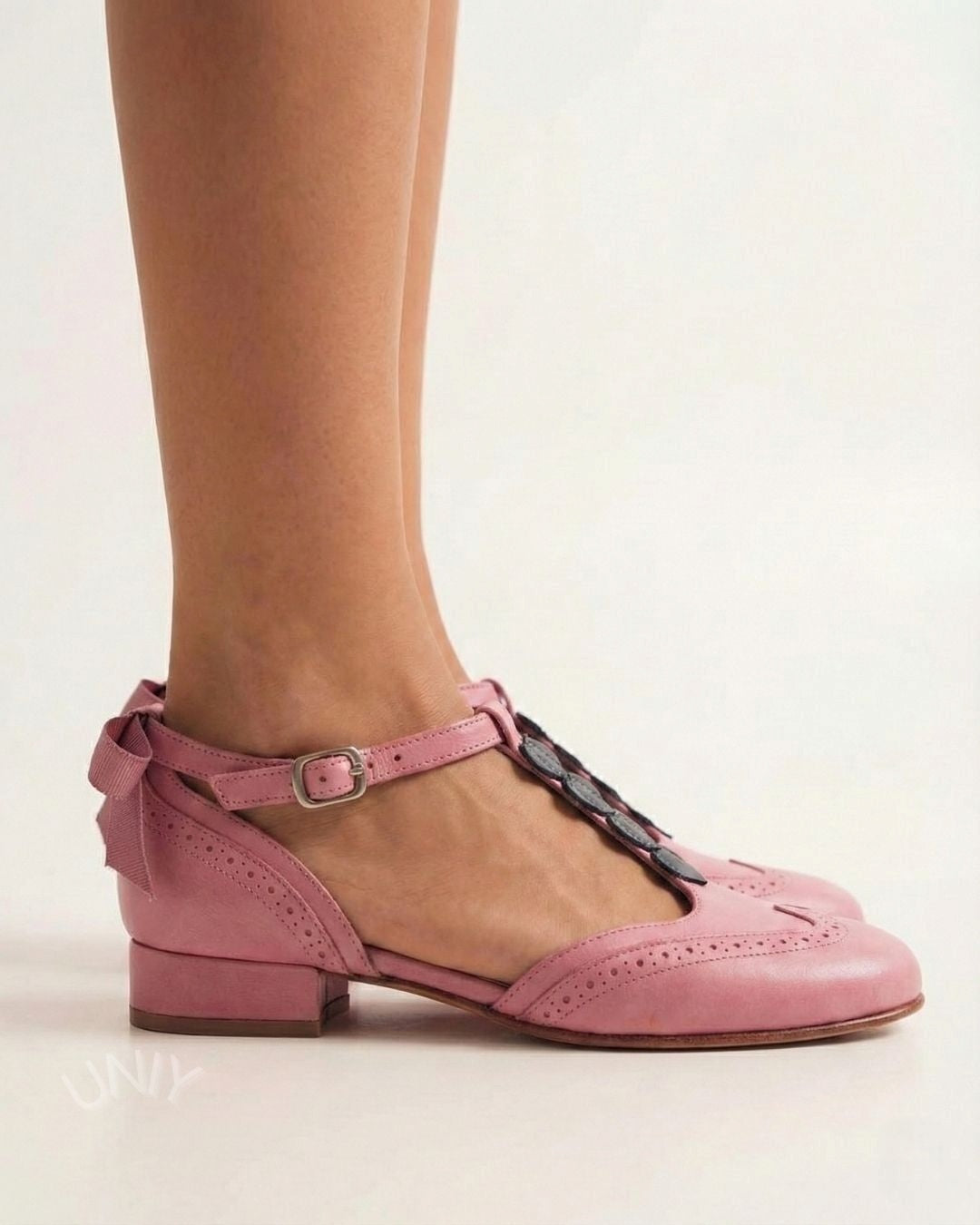 Pink Round Toe Heart Detail Brogue Strappy Mary Jane Flats