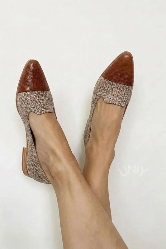 Retro Two-Tone Textured Pointed Toe D'Orsay Cap Toe Flats