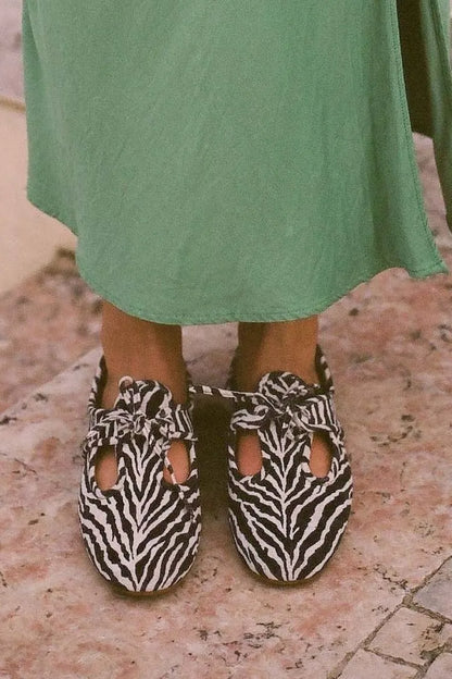 Zebra Pattern Cutout Pointed Flats