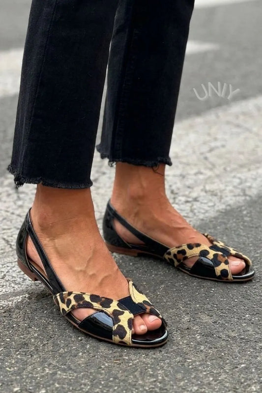 Chic Leopard Print Black Patent Peep Toe Cutout Flats