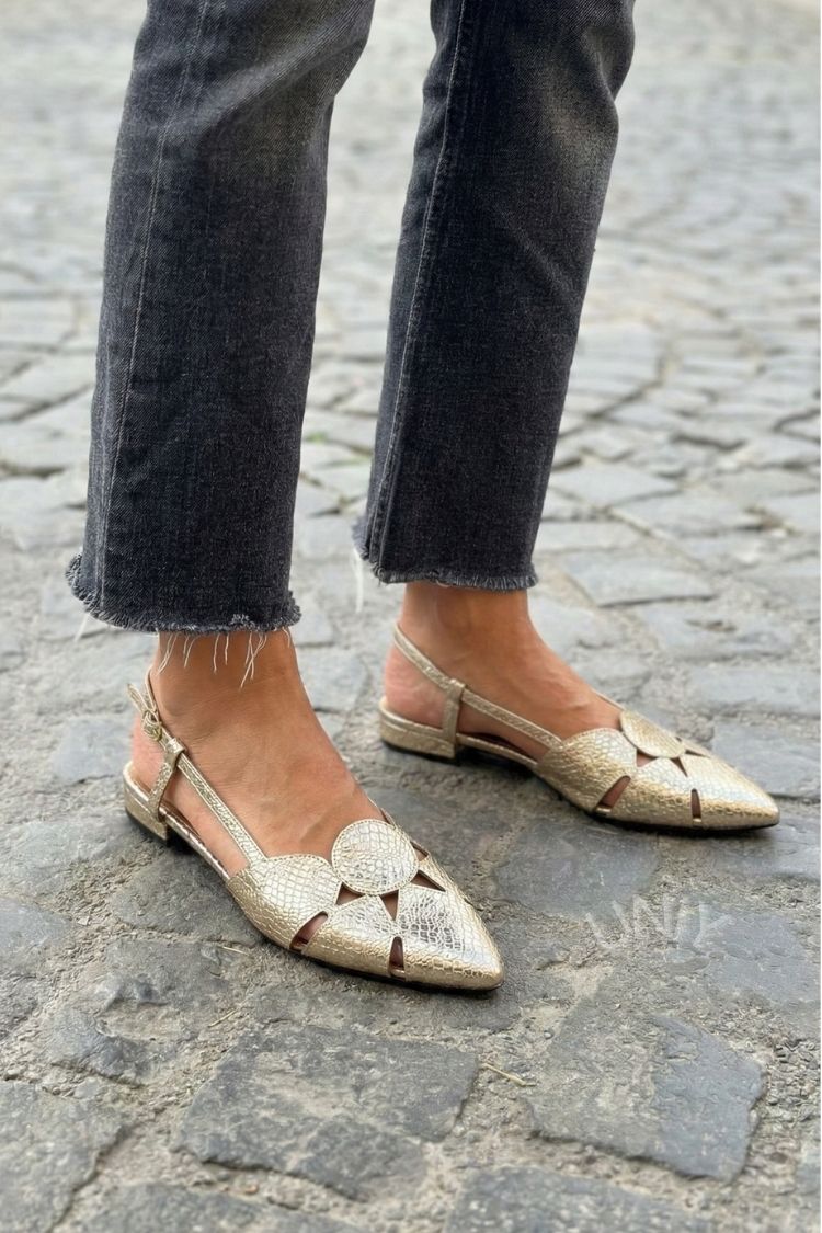 Elegant Gold Snakeskin Pattern Pointed Toe Cutout Flats