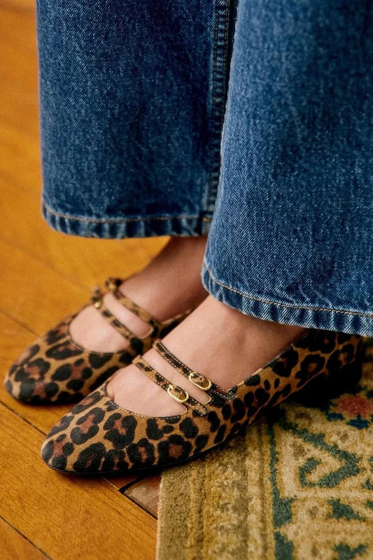 Leopard Print Two Straps Buckles Round Toe Brown Flats