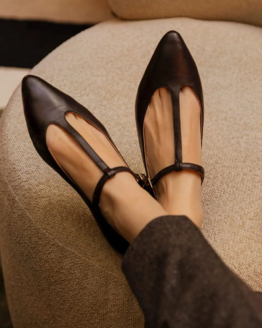 Vintage Dark Brown Glossy PU T-Strap Pointed Toe Flats
