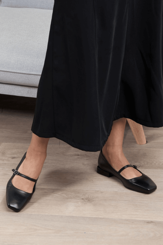 Black Single-Strap Square-Toe Low Flats