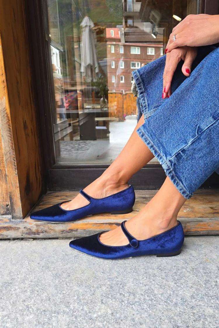 Solid Color Velvet Instep Strap Buckle Pointed Toe Navy Flats