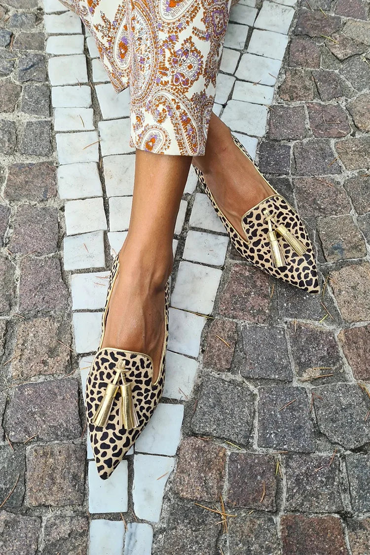 Refined Faux Leather Leopard Prints Tassels Decor Slip-on Pointy Toe Flats