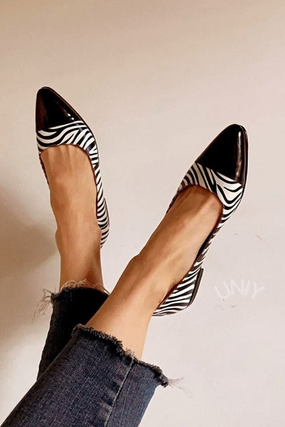 Vintage Zebra Print Patent Cap Toe Pointed Toe Flats