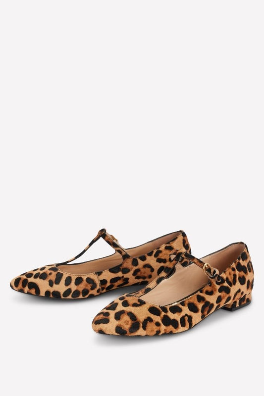Leopard Print T-Strap Pointed Toe Casual Flats