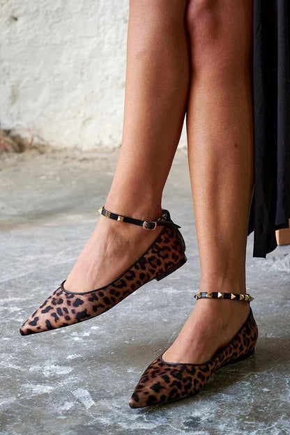 Metal Rivets Leopard Print Pointed Toe Brown Flats