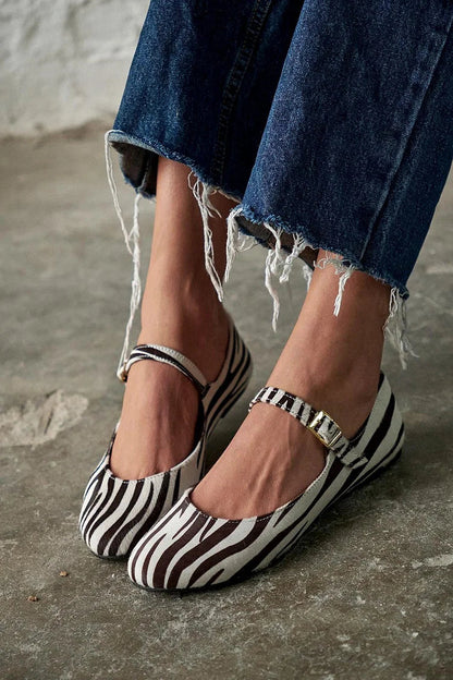 Zebra Print Instep Strap Buckle Round Toe White Flats