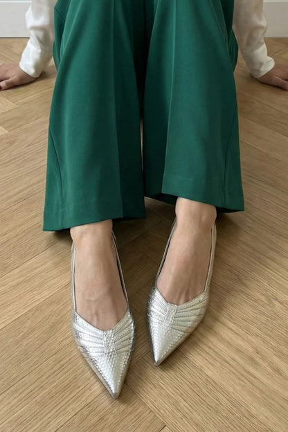 Minimalist Metallic Pleated Pointed Toe d'Orsay Flats