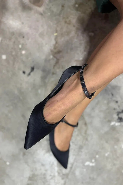 Metal Rivets Ankle Strap Buckle Pointe Toe Black Flats