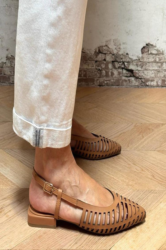 Hollow Out Pointed Toe Slingback Light Brown Flats